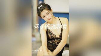 跟随抄底连衣裙漂亮少妇 屁屁很饱满性感