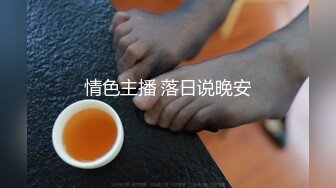 漂亮美眉 在家被粗大黑肉棒无套输出 内射 口水润滑 逼逼太小插了半天才进去 浅尝逼里的精液